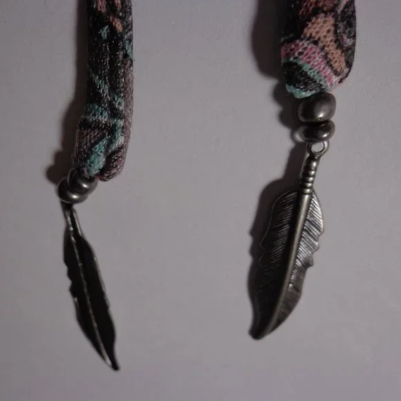 BRAND NEW Wrap Paisley Dress 2 Dusty Rose Short Raglan Sleeves Scoop Tie Neck - Picture 15 of 16